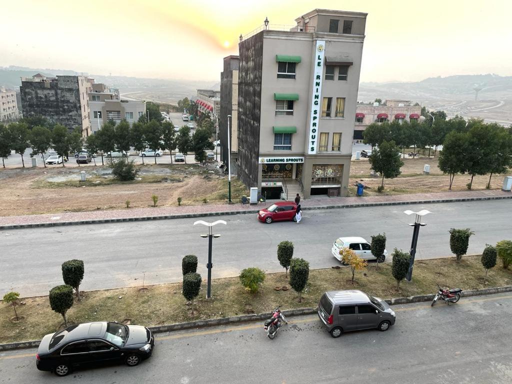 Marine Tower Apartment Rawalpindi Luaran gambar