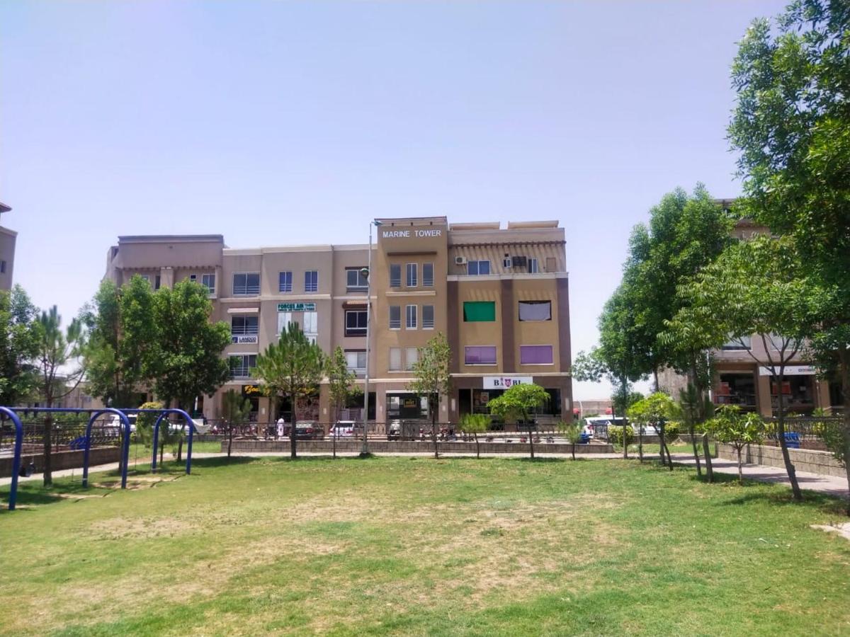 Marine Tower Apartment Rawalpindi Luaran gambar