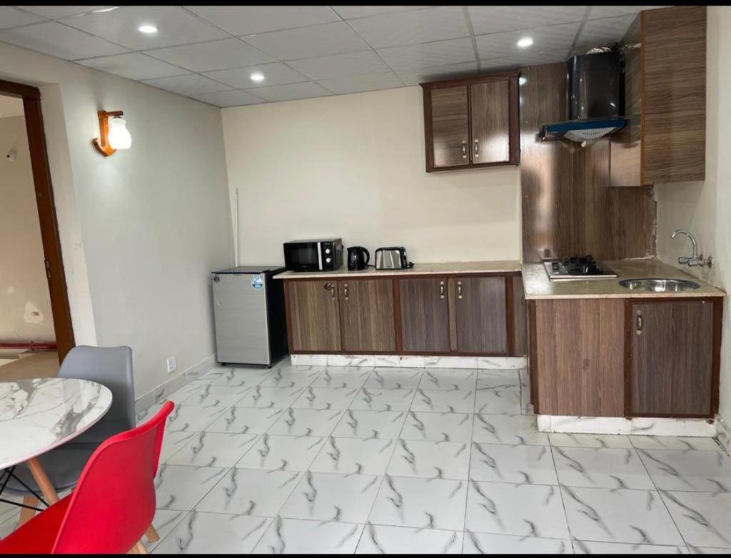 Marine Tower Apartment Rawalpindi Luaran gambar